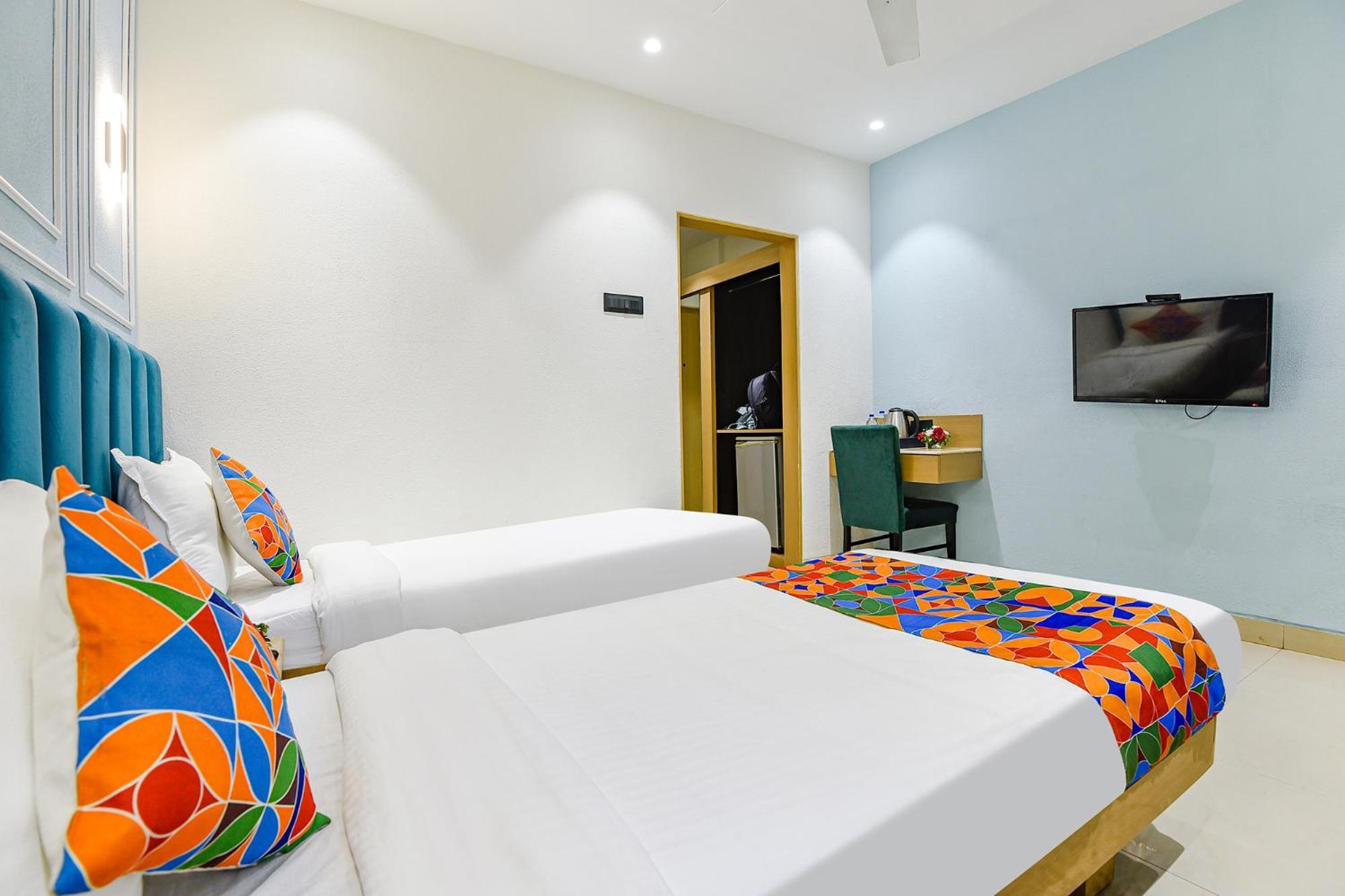 Fabhotel Prime Supreme - 700M From Vasco Da Gama Railway Station Marmagao 外观 照片